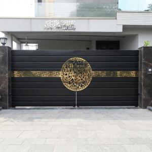 Luxury Black & Gold Double Swing Main Gate with Arabic Calligraphy Medallion & Greek Key Band